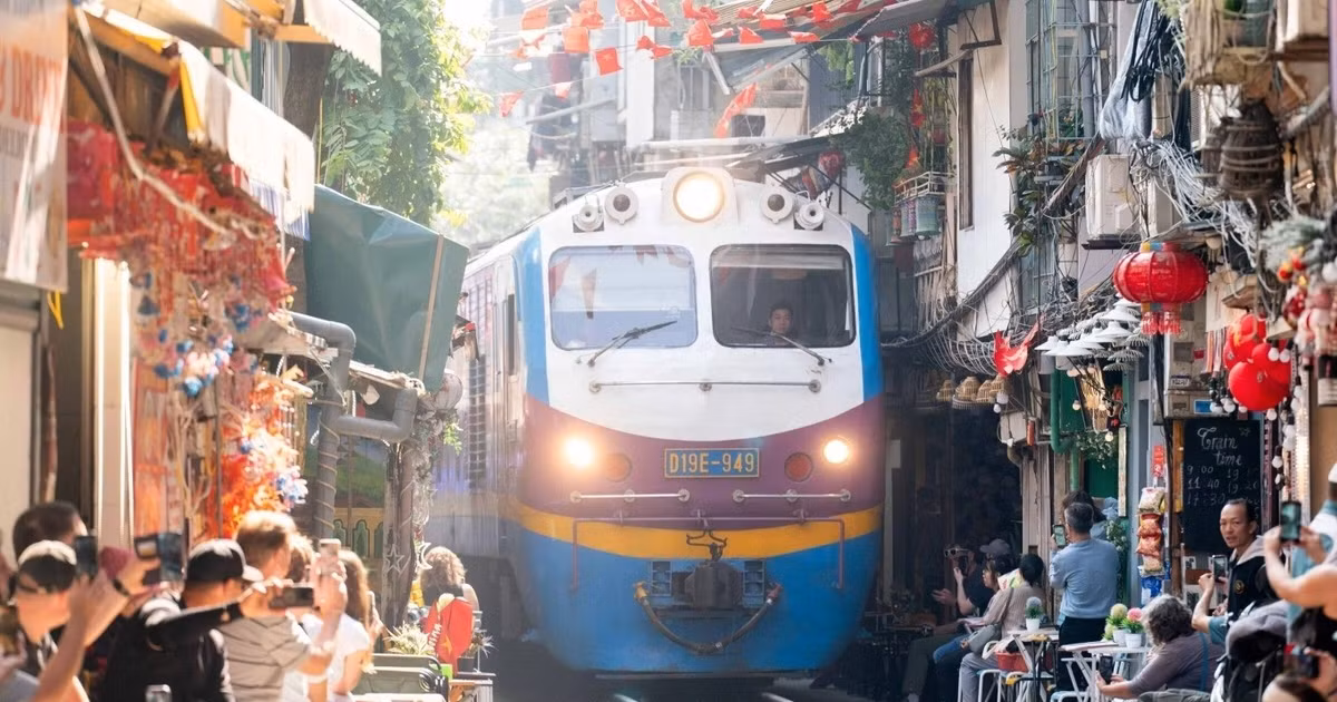 Thống nhất giảm chạy tàu qua phố cà phê đường tàu Hà Nội