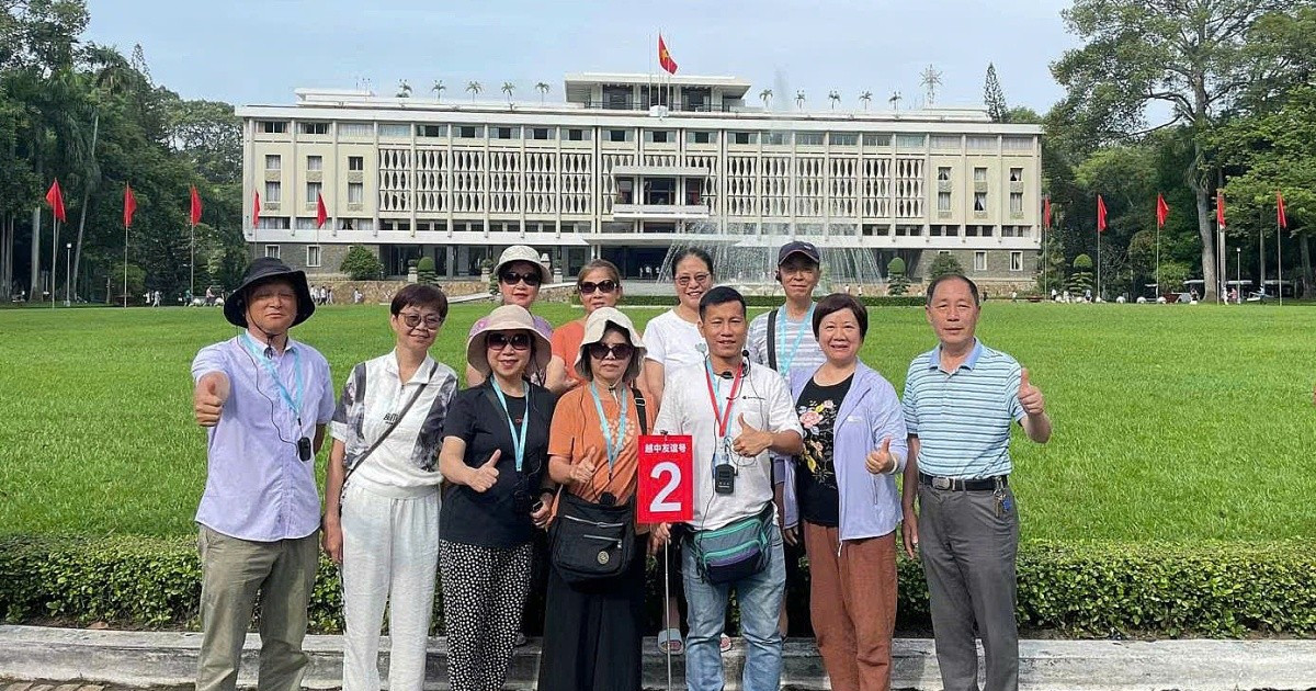 Đề xuất miễn thị thực cho khách đoàn giữa Việt Nam và Trung Quốc