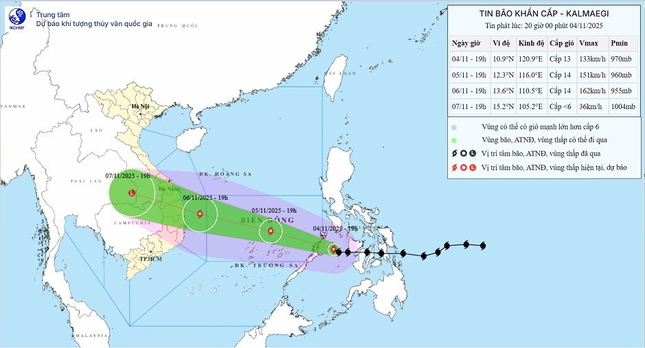 Bão Kalmaegi giật cấp 17 và đang mạnh thêm “nhắm” thẳng khu vực từ Đà Nẵng đến Khánh Hoà