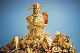 Quyết định nào cho vàng ngày vía Thần Tài?