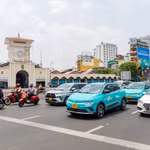 “Quân bài” của tỷ phú Phạm Nhật Vượng đả bại các đối thủ trên sân nhà, khiến thế giới sửng sốt