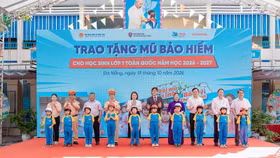 Honda Việt Nam trao tặng 1,8 triệu mũ bảo hiểm cho học sinh lớp 1 trong năm học 2026-2027