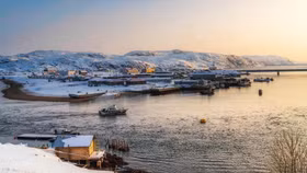 Nam du khách tiết lộ kinh nghiệm săn cực quang ít ai biết tại Murmansk