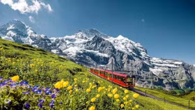 Bỏ 42 triệu đồng trekking Thụy Sĩ, nam du khách khám phá những cung đường đẹp như tranh
