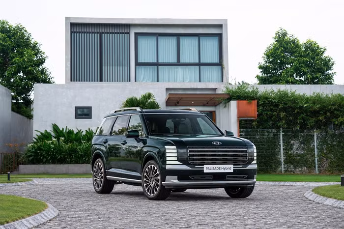 Hyundai Thành Công Việt Nam công bố giá bán của Hyundai Palisade Hybrid mới