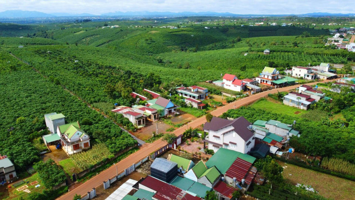 Đất sử dụng sai mục đích có làm được thủ tục tặng cho?