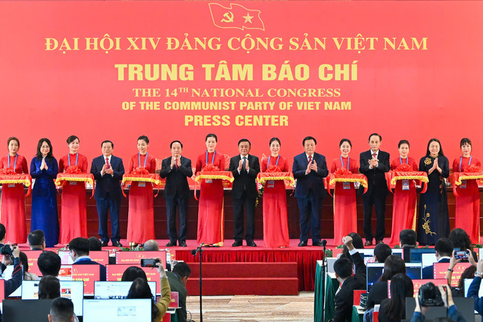 khai-truong-trung-tam-bao-chi-dai-hoi-xiv.jpg