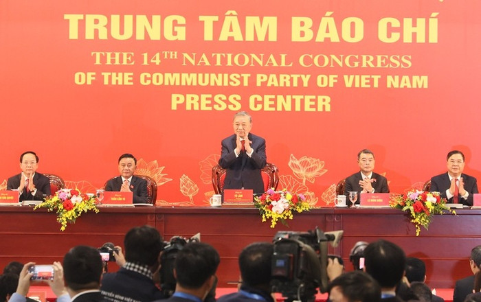 tong-bi-thu-to-lam-chu-tri-hop-bao-quoc-te-cong-bo-ket-qua-dai-hoi-xiv-cua-dang-anh-hong-nguyen.jpg