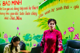 Bà Bùi Thị Hạnh Hiếu, Tổng Giám đốc Công ty Cổ phần Kinh doanh và chế biến nông sản Bảo Minh chia sẻ tại buổi họp báo