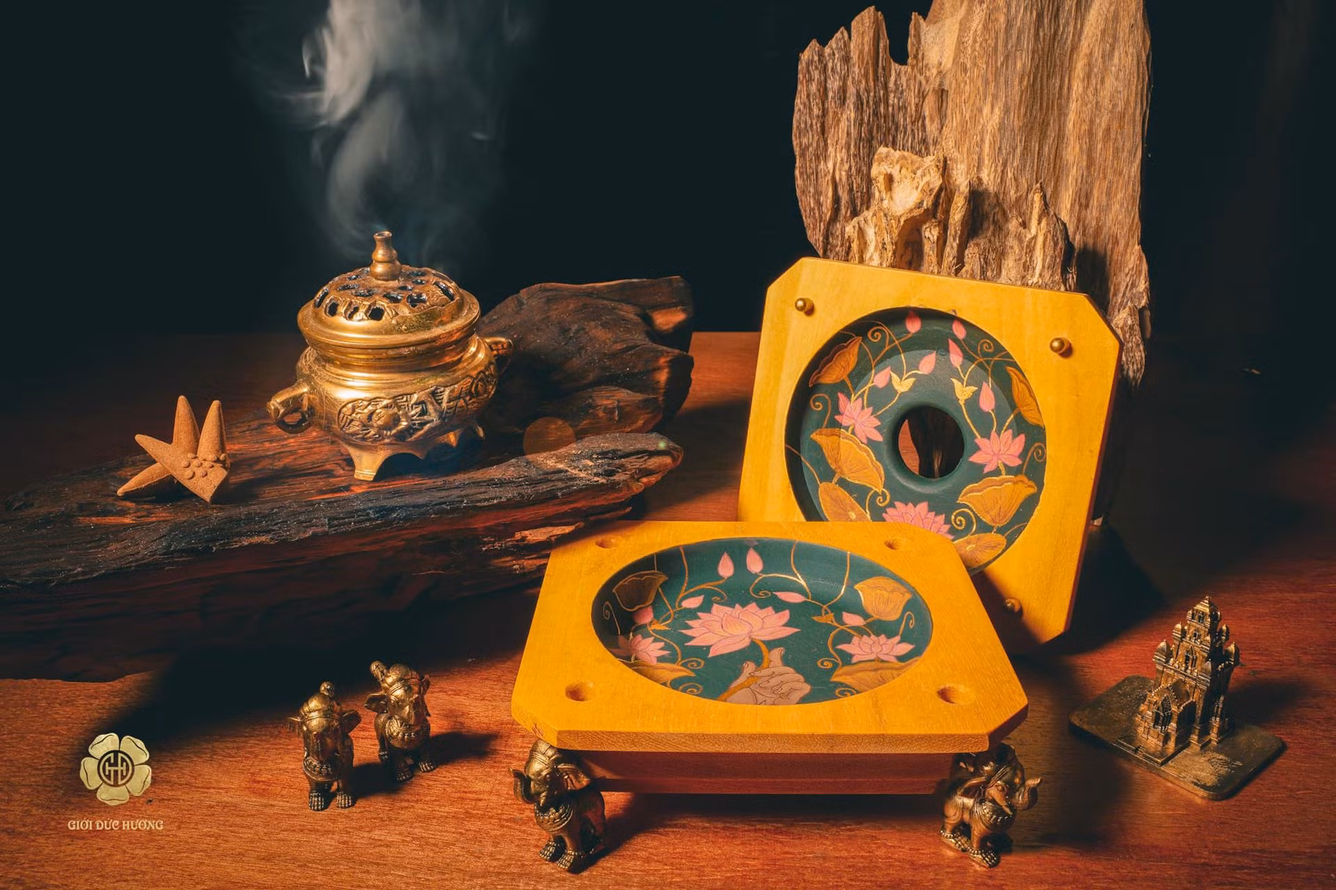 Trầm - Trân bảo từ “lằn ranh của sự tử tế” ảnh 6