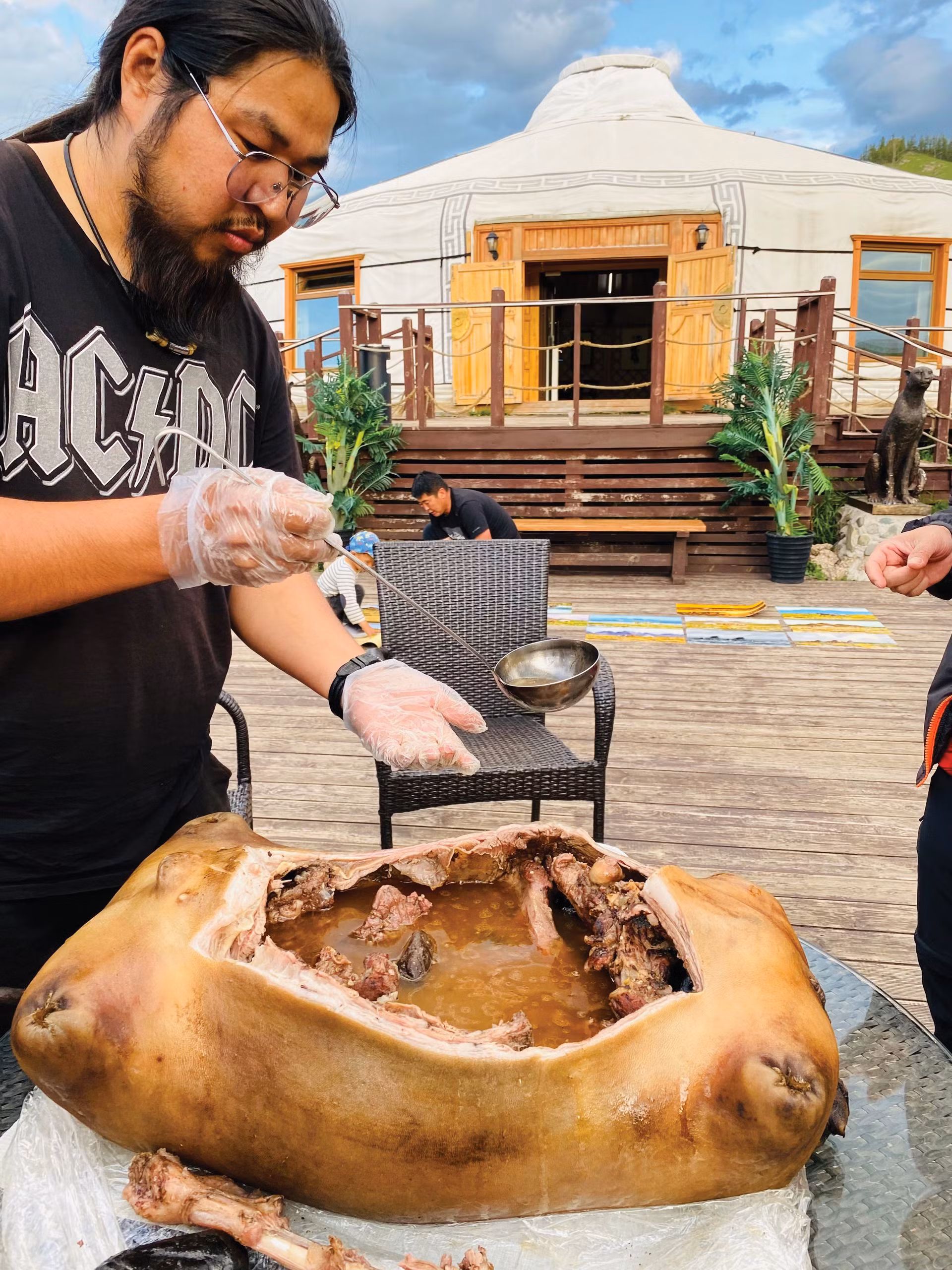 Ẩm thực du mục của Mông Cổ - danh bất hư truyền.