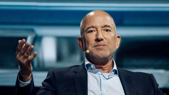 Nhà sáng lập Amazon Jeff Bezos