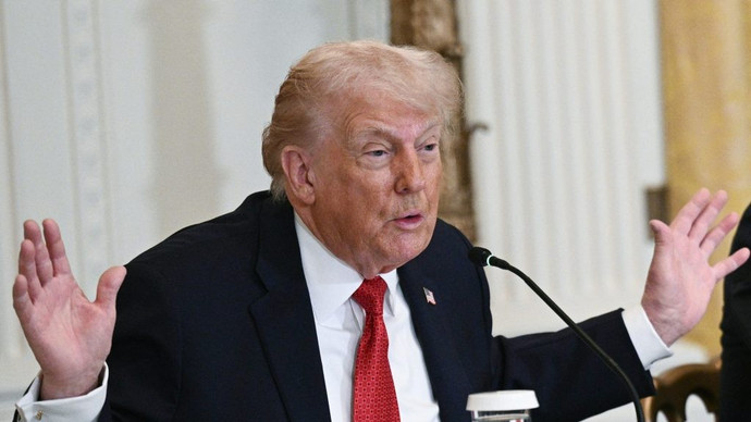 Tái nhiệm chưa tròn năm, ông Trump đối mặt “núi nợ” kỷ lục của nước Mỹ