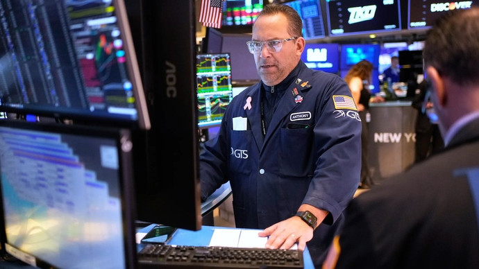 Nvidia và Microsoft là động lực chính giúp Phố Wall tiếp tục lập đỉnh