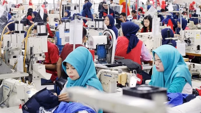 Giá năng lượng neo cao, chuỗi cung ứng ASEAN thêm áp lực