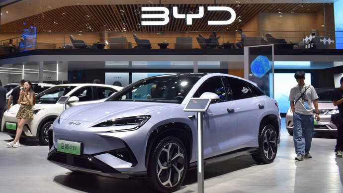 Những vết rạn của “gã khổng lồ” xe điện BYD
