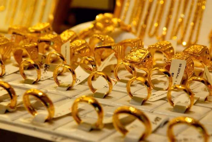 Giá vàng SJC tiếp tục lập đỉnh mới, vượt 125 triệu đồng/lượng