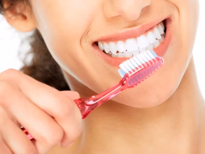 3 cách đơn giản để làm trắng răng một cách tự nhiên tại nhà