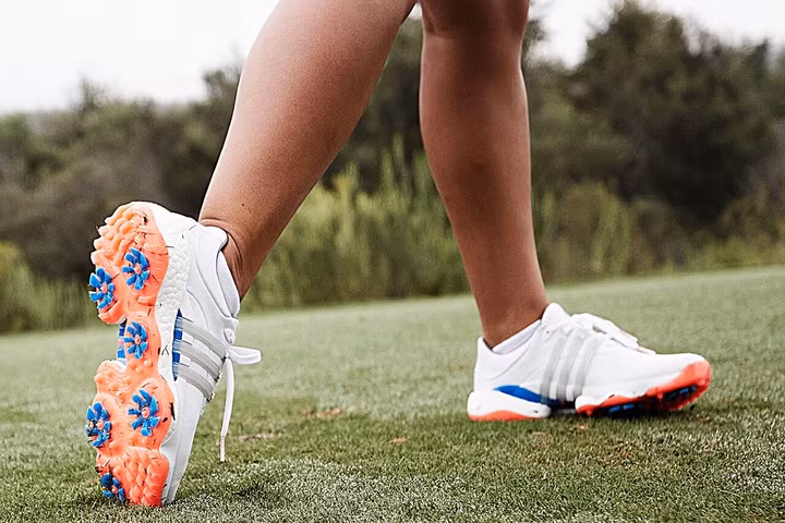 adidas ra mắt giày chơi golf TOUR360 2022