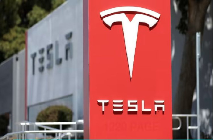 Tesla - Elon Musk thực hiện chính sách mới làm nhân viên gặp khó khăn