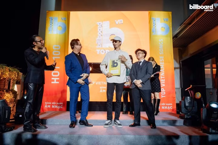 Đen Vâu "thắng lớn" tại BXH âm nhạc Billboard Việt Nam- Mở ra thời kỳ thịnh hành nhạc Rap