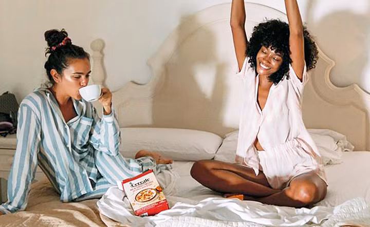 Thời trang mặc nhà thoải mái cho mùa giãn cách