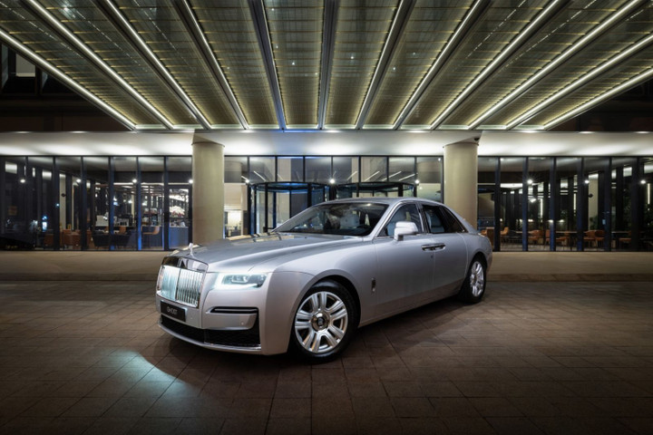 Showroom đầu tiên của Rolls-Royce Motor Cars tại Thành phố Hồ Chí Minh đi vào hoạt động