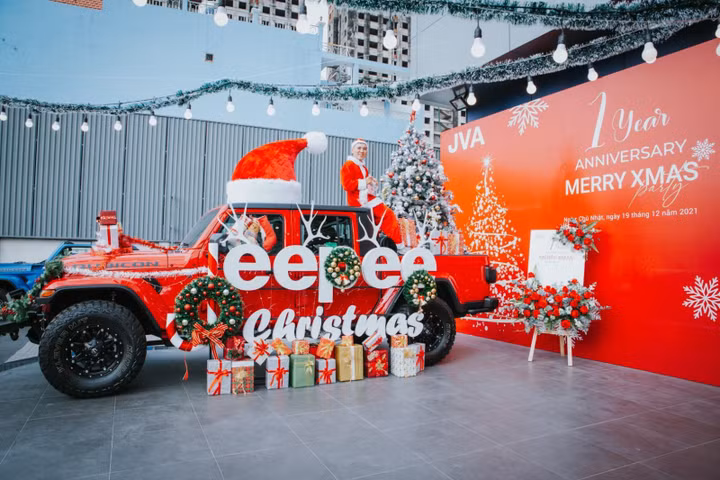Jeep Vietnam Automobiles kỷ niệm 01 năm thành lập