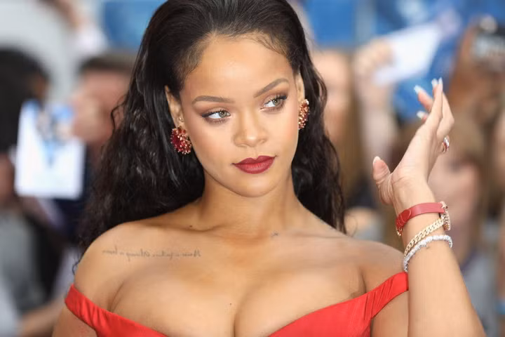 Rihanna sẽ biểu diễn tại Super Bowl LVII Half Time Show