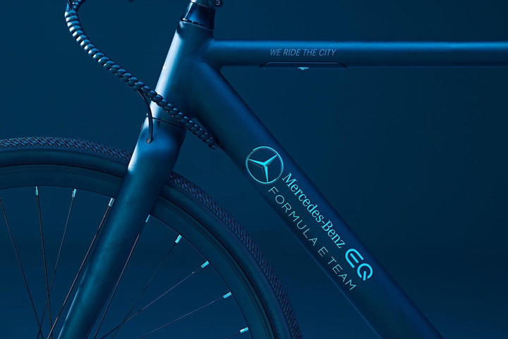 Mercedes-EQ Formula E Team eBike là một tác phẩm nghệ thuật trị giá 100 triệu đồng