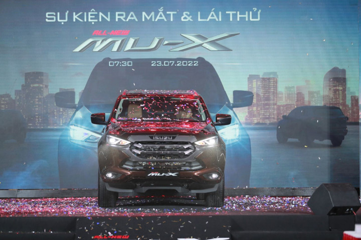 Isuzu All New mu-X 2022 ra mắt thị trường Việt Nam