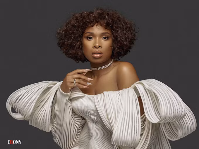 Jennifer Hudson diện trang phục của NTK Công Trí