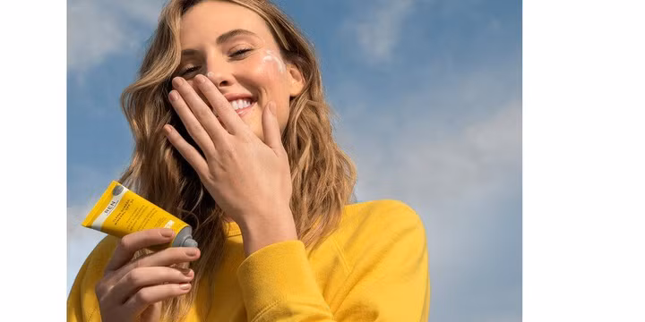 Tại sao kem chống nắng lại quan trọng đến vậy?