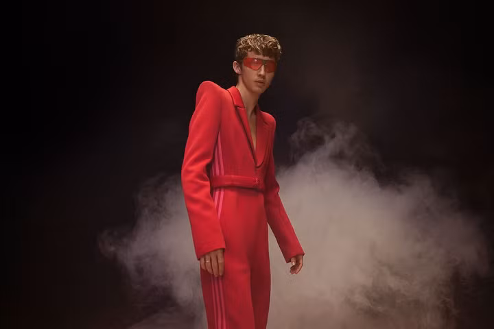 Troye Sivan, Karrueche Tran xuất hiện trong chiến dịch quảng bá Ivy Park x Adidas