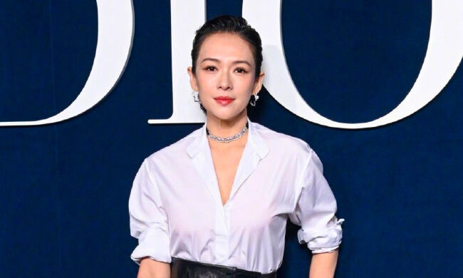 Chương Tử Di và dàn khách mời tại Paris Fashion Week