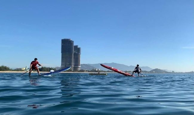 Mãn nhãn đại tiệc lướt ván diều quốc tế Sailing Bay Ninh Chữ 2022