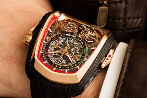 Đồng hồ Jacob & Co. Twin Turbo Furious Rose Gold: Sự phức tạp thuần tuý