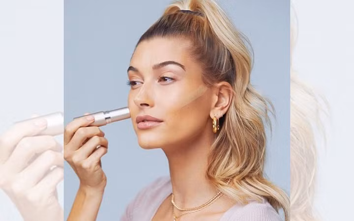 Hailey Bieber chia sẻ thông tin về thương hiệu làm đẹp Rhode