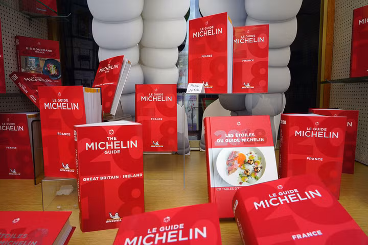 Top nhà hàng Châu Âu sang trọng được đề xuất bởi Cẩm nang ẩm thực Michelin