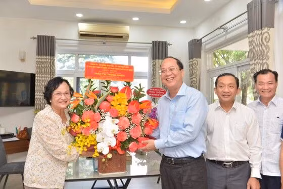 TP.HCM: Tri ân thầy thuốc tiêu biểu