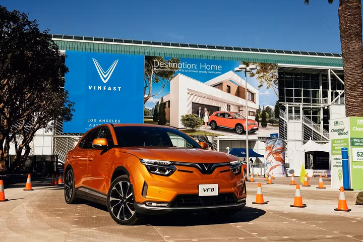 VinFast hợp tác Inform riển khai giải pháp quản lý vận tải phương tiện