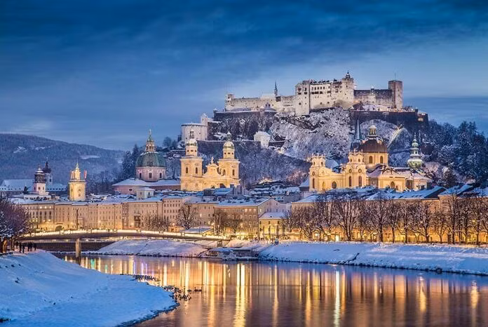 Khám phá 10+ lâu đài lớn nhất thế giới - P2