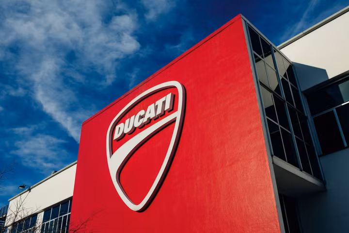 Lần đầu tiên trong lịch sử doanh số Ducati vượt mốc doanh số 60.000 xe