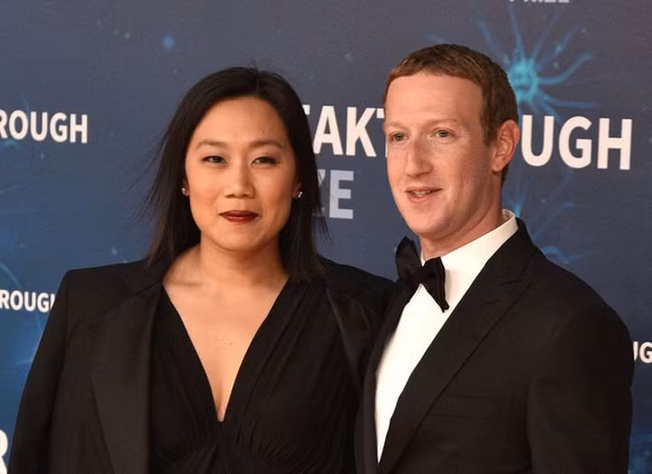 Tỷ phú Mark Zuckerberg và vợ thực sự sống xa hoa cỡ nào?