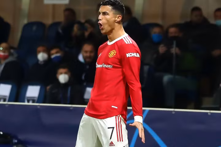 Cristiano Ronaldo là người đầu tiên cán mốc 400 triệu lượt theo dõi trên Instgram