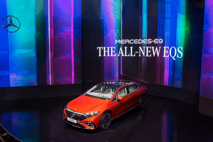 Sedan điện EQS của Mercedes-Benz tại Triển lãm ô tô Việt Nam 2022