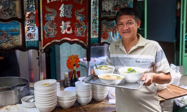 Tiệm mì tươi gần 90 năm của gia đình gốc Hoa