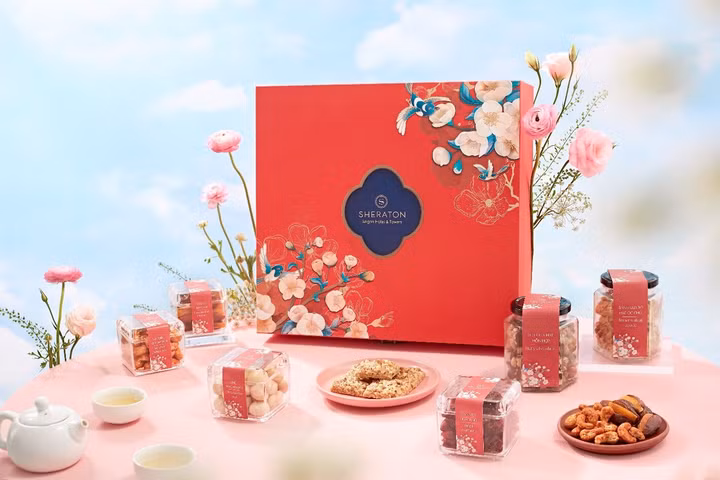 Sheraton Saigon Hotel & Towers ra mắt hộp quà Tết năm 2022