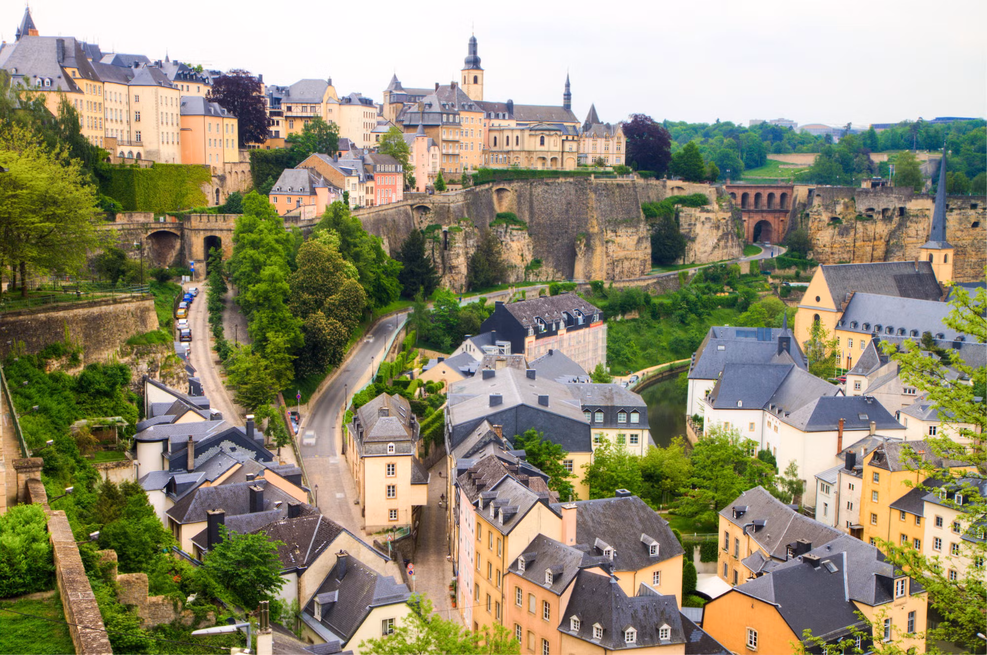 Luxembourg-2117x1406.jpg