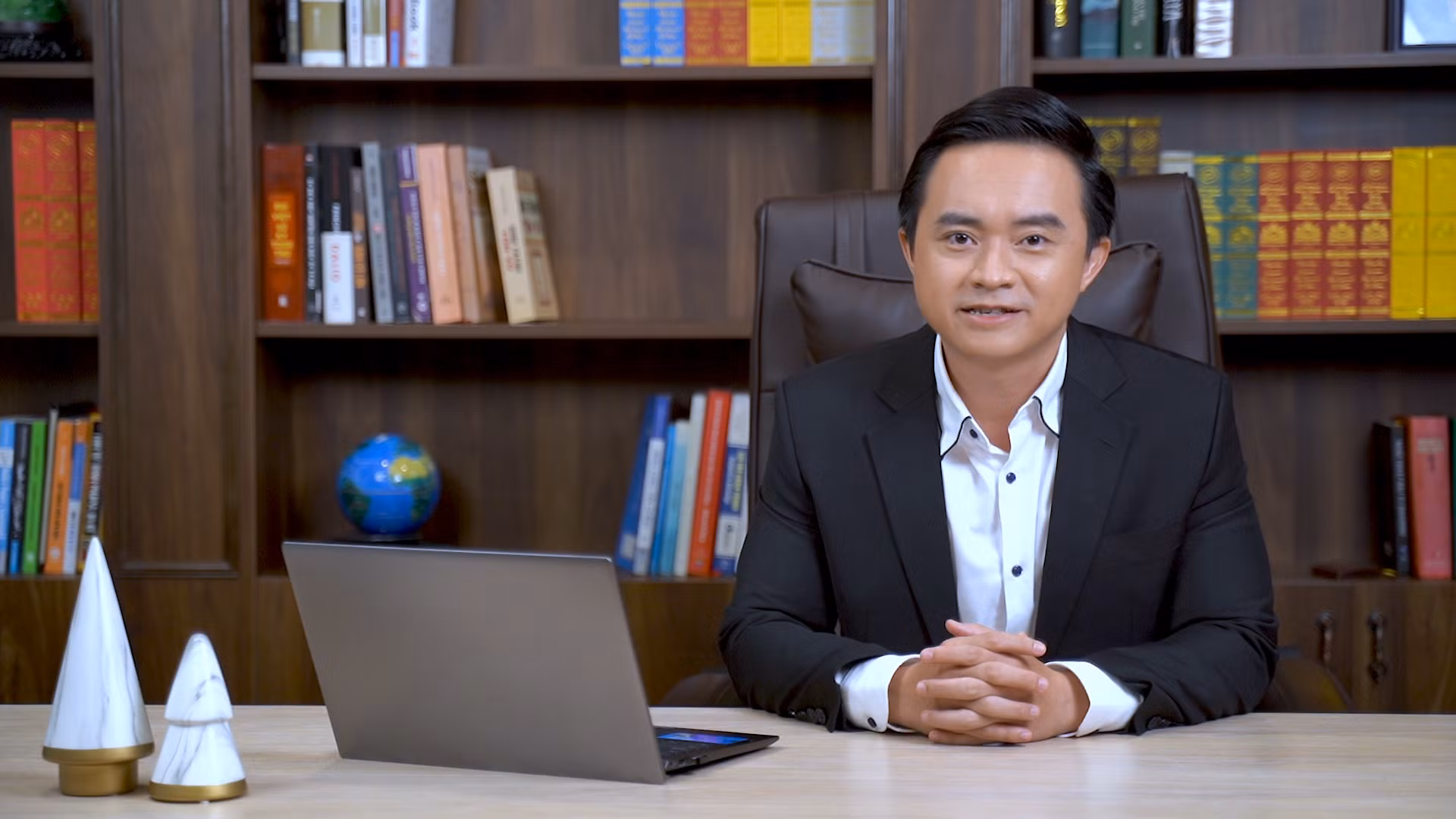 ong-ngo-thanh-huan-giam-doc-khoi-tai-chinh-ca-nhan-fidt-1708.png